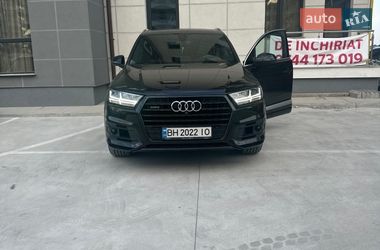 Внедорожник / Кроссовер Audi Q7 2015 в Измаиле