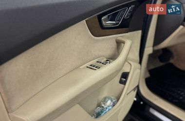 Позашляховик / Кросовер Audi Q7 2016 в Львові