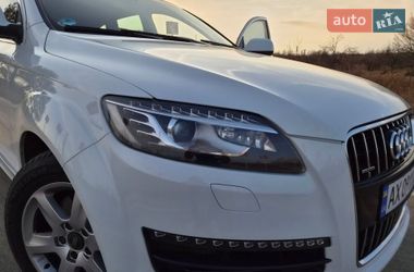 Позашляховик / Кросовер Audi Q7 2013 в Києві