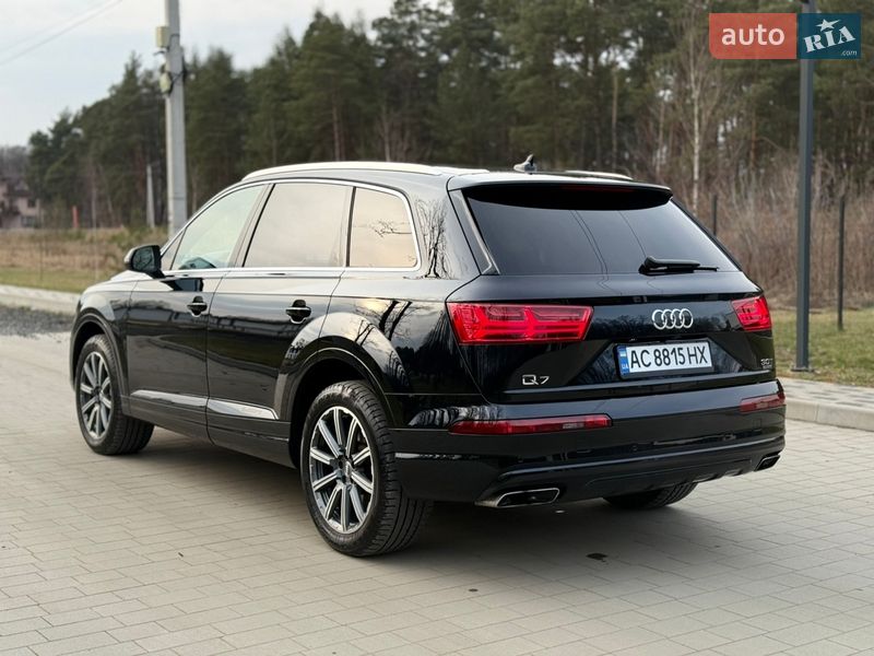 Внедорожник / Кроссовер Audi Q7 2016 в Ковеле