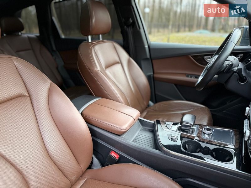 Внедорожник / Кроссовер Audi Q7 2016 в Ковеле