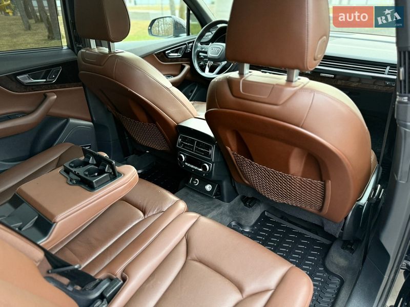 Внедорожник / Кроссовер Audi Q7 2016 в Ковеле