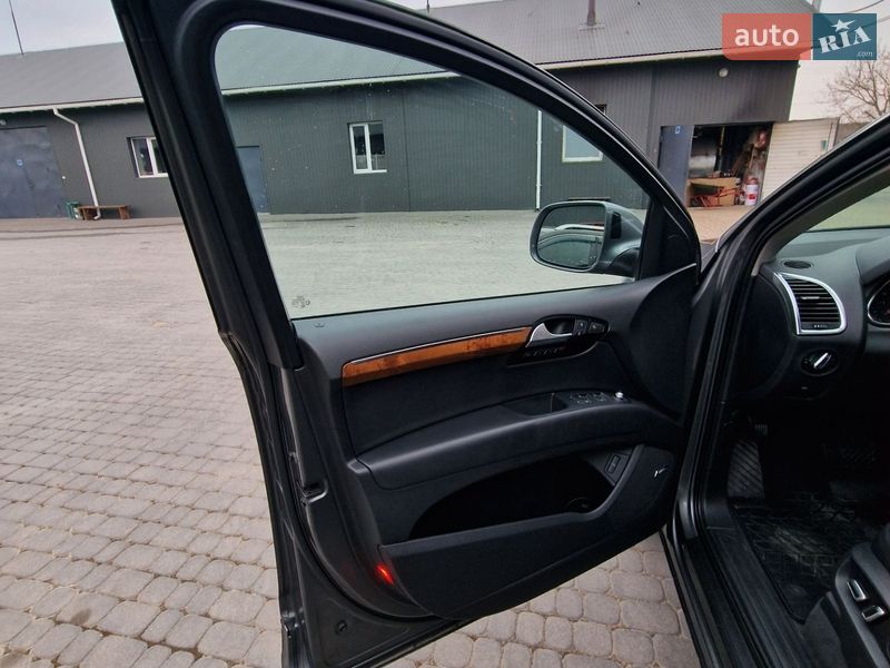 Позашляховик / Кросовер Audi Q7 2014 в Івано-Франківську