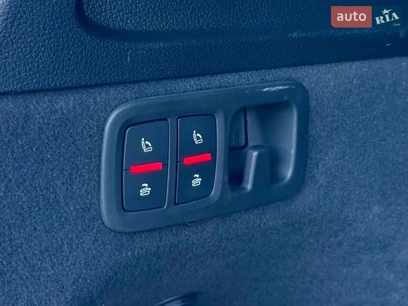 Внедорожник / Кроссовер Audi Q7 2018 в Киеве