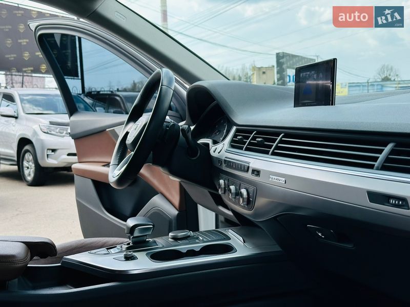 Внедорожник / Кроссовер Audi Q7 2017 в Харькове фото 26 Внедорожник / Кроссовер Audi Q7 2017 в Харькове