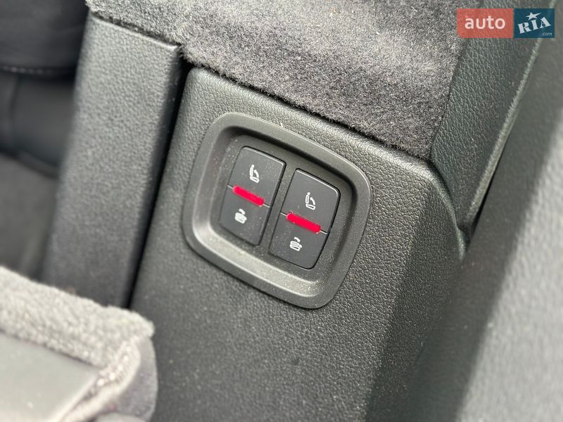 Позашляховик / Кросовер Audi Q7 2023 в Києві фото 17 Позашляховик / Кросовер Audi Q7 2023 в Києві