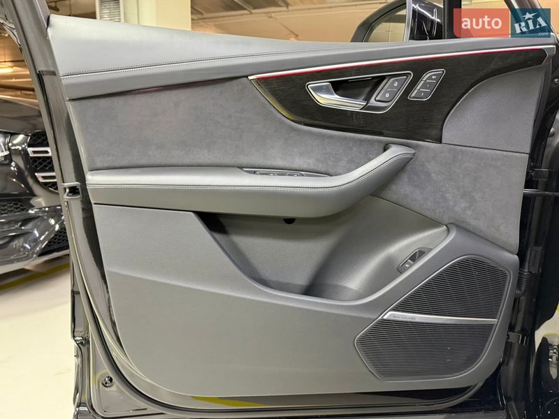 Внедорожник / Кроссовер Audi Q7 2024 в Киеве фото 56 Внедорожник / Кроссовер Audi Q7 2024 в Киеве