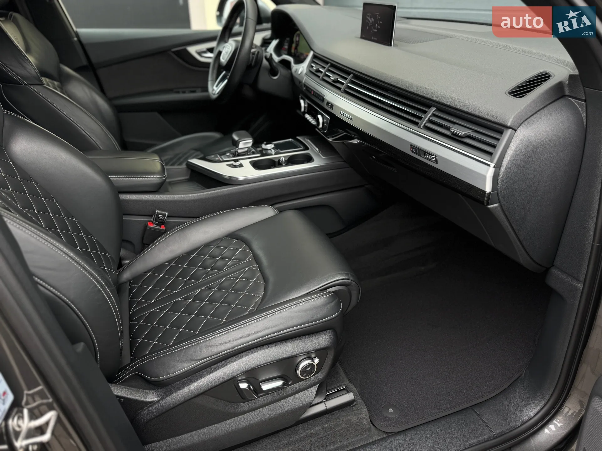 2018 Audi Q7 - мініатюра 114