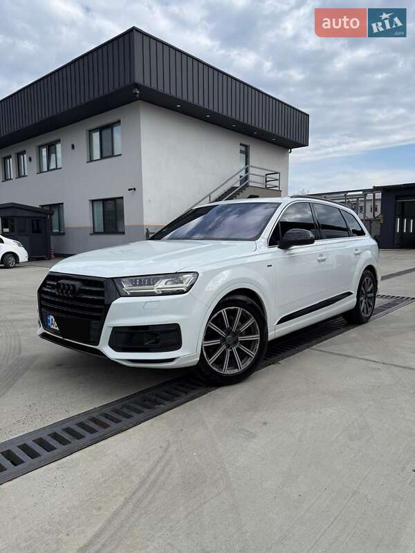Audi Q7 2015