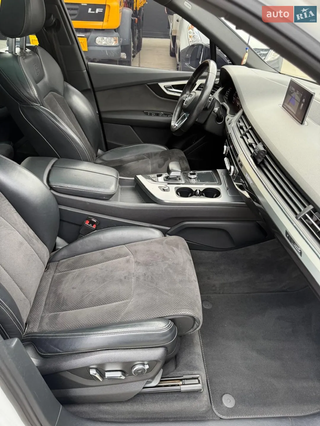 2015 Audi Q7 - мініатюра 20