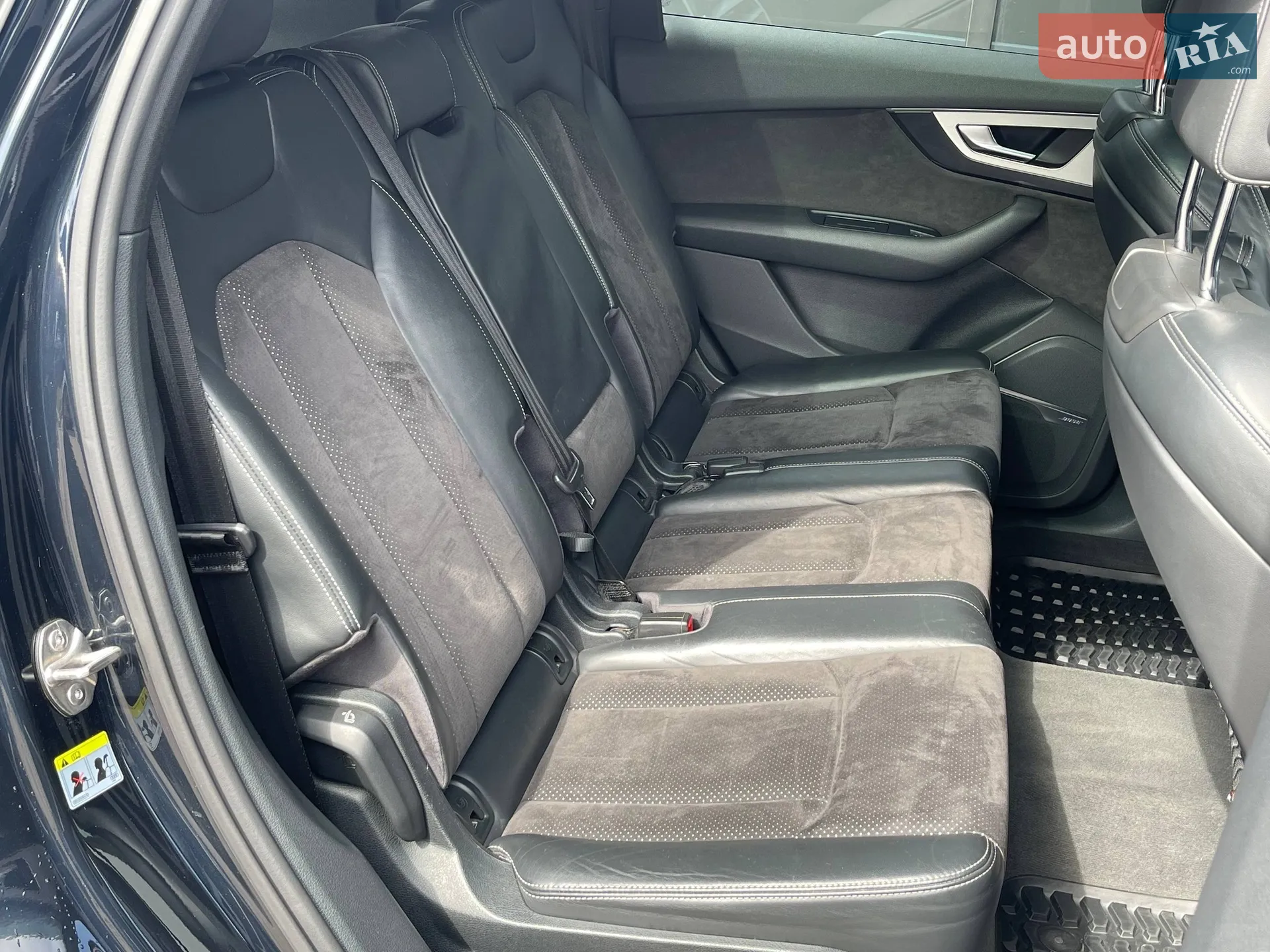 2016 Audi Q7 - мініатюра 17