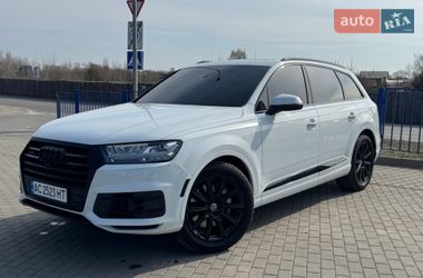 Позашляховик / Кросовер Audi Q7 2016 в Ковелі