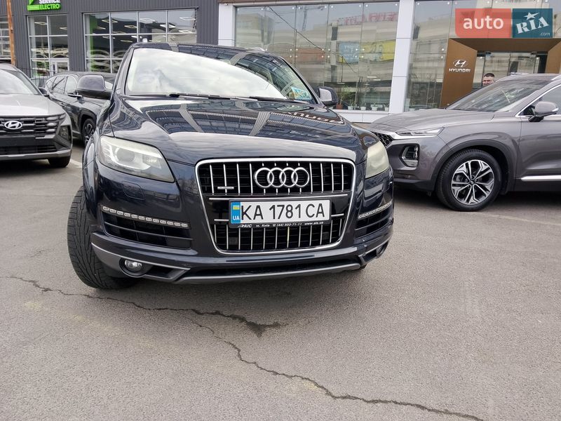 Внедорожник / Кроссовер Audi Q7 2011 в Киеве