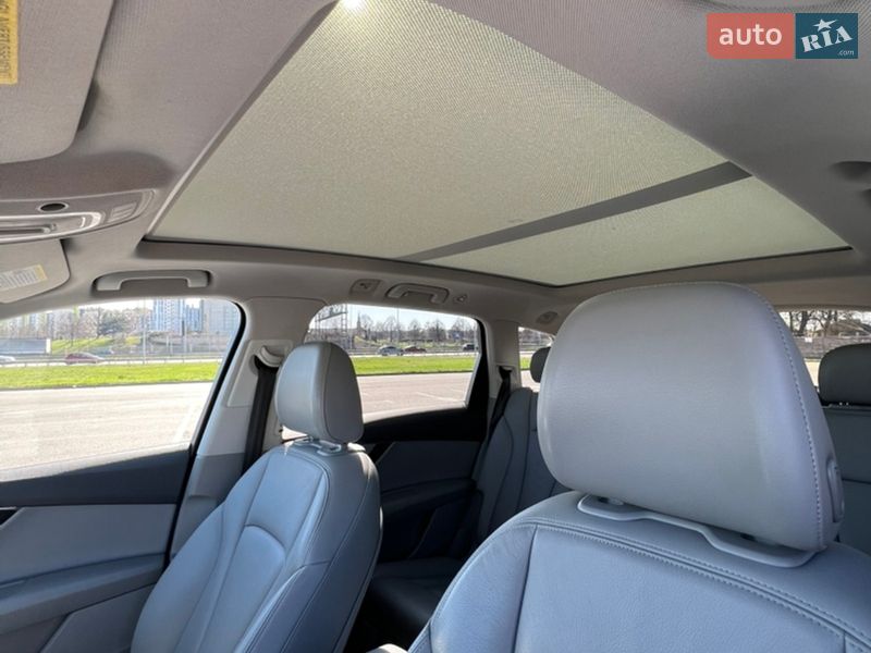 Позашляховик / Кросовер Audi Q7 2019 в Києві фото 19 Позашляховик / Кросовер Audi Q7 2019 в Києві