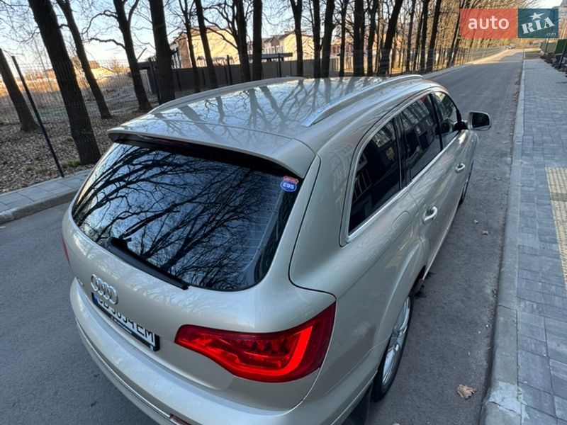 Внедорожник / Кроссовер Audi Q7 2010 в Чернигове