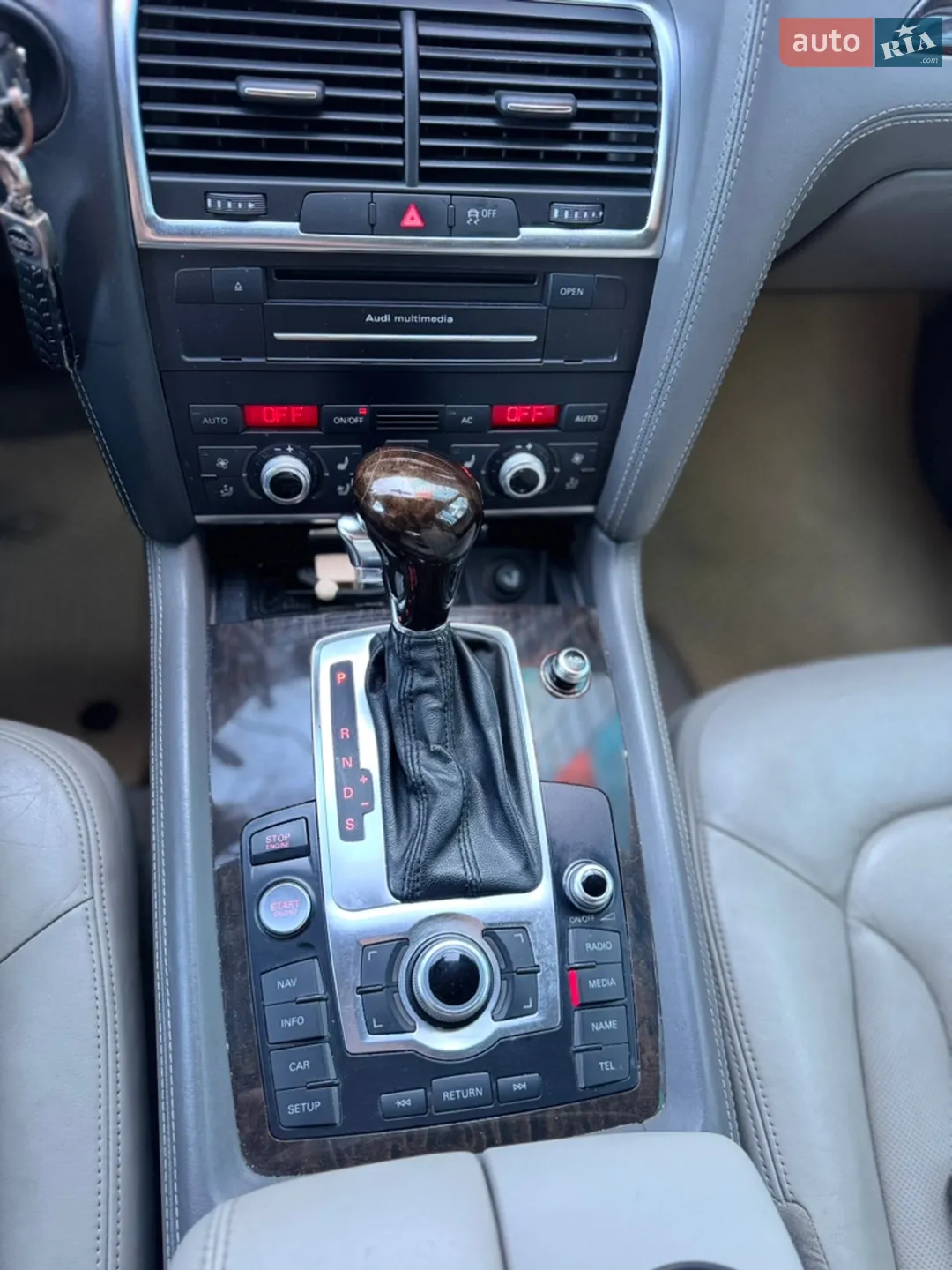 2010 Audi Q7 - мініатюра 34