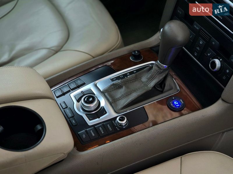 Позашляховик / Кросовер Audi Q7 2010 в Запоріжжі фото 75 Позашляховик / Кросовер Audi Q7 2010 в Запоріжжі