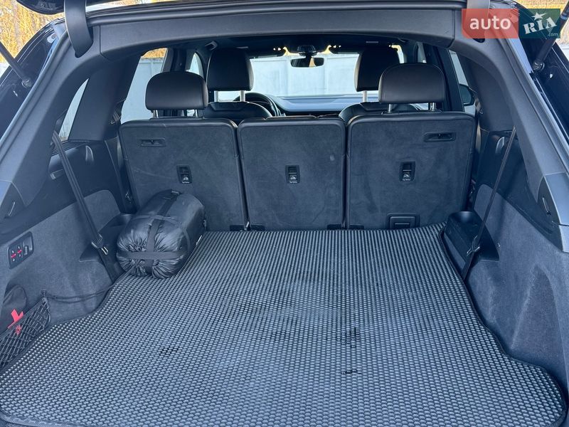 Внедорожник / Кроссовер Audi Q7 2016 в Житомире