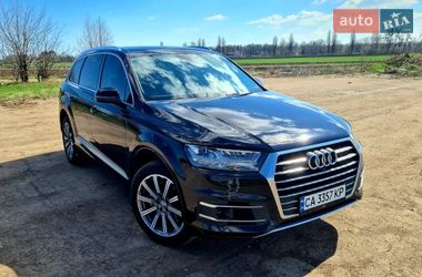 Позашляховик / Кросовер Audi Q7 2018 в Умані