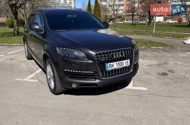 Позашляховик / Кросовер Audi Q7 2007 в Рівному