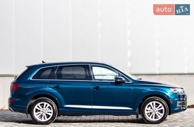 Позашляховик / Кросовер Audi Q7 2017 в Львові