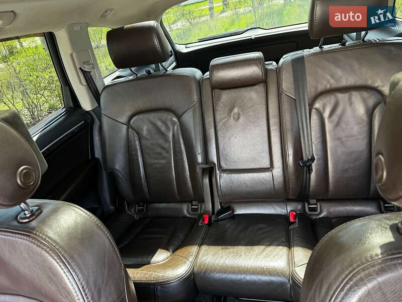 Внедорожник / Кроссовер Audi Q7 2006 в Херсоне