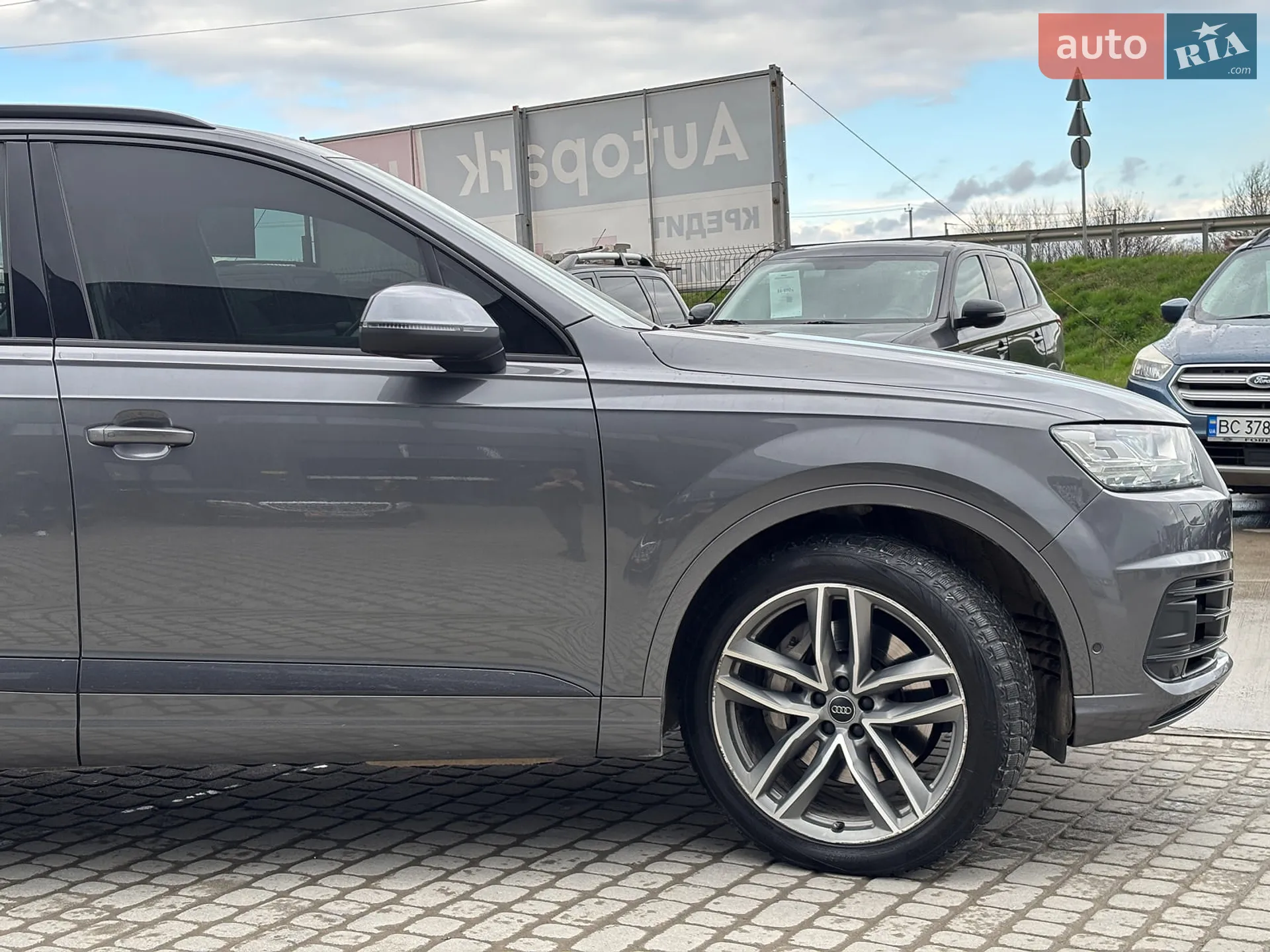 2018 Audi Q7 - мініатюра 15