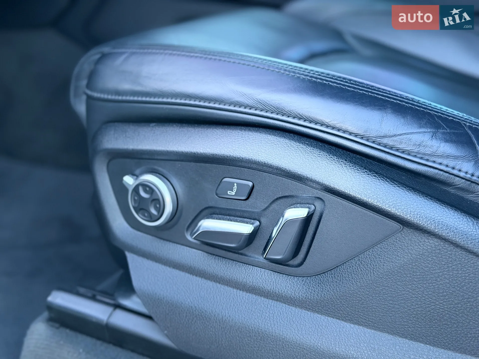 2016 Audi Q7 - мініатюра 38
