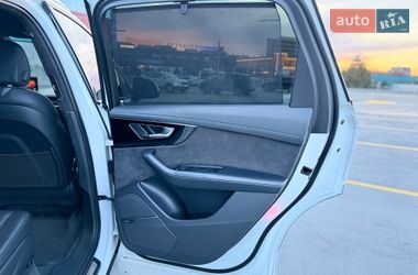 Позашляховик / Кросовер Audi Q7 2016 в Тернополі