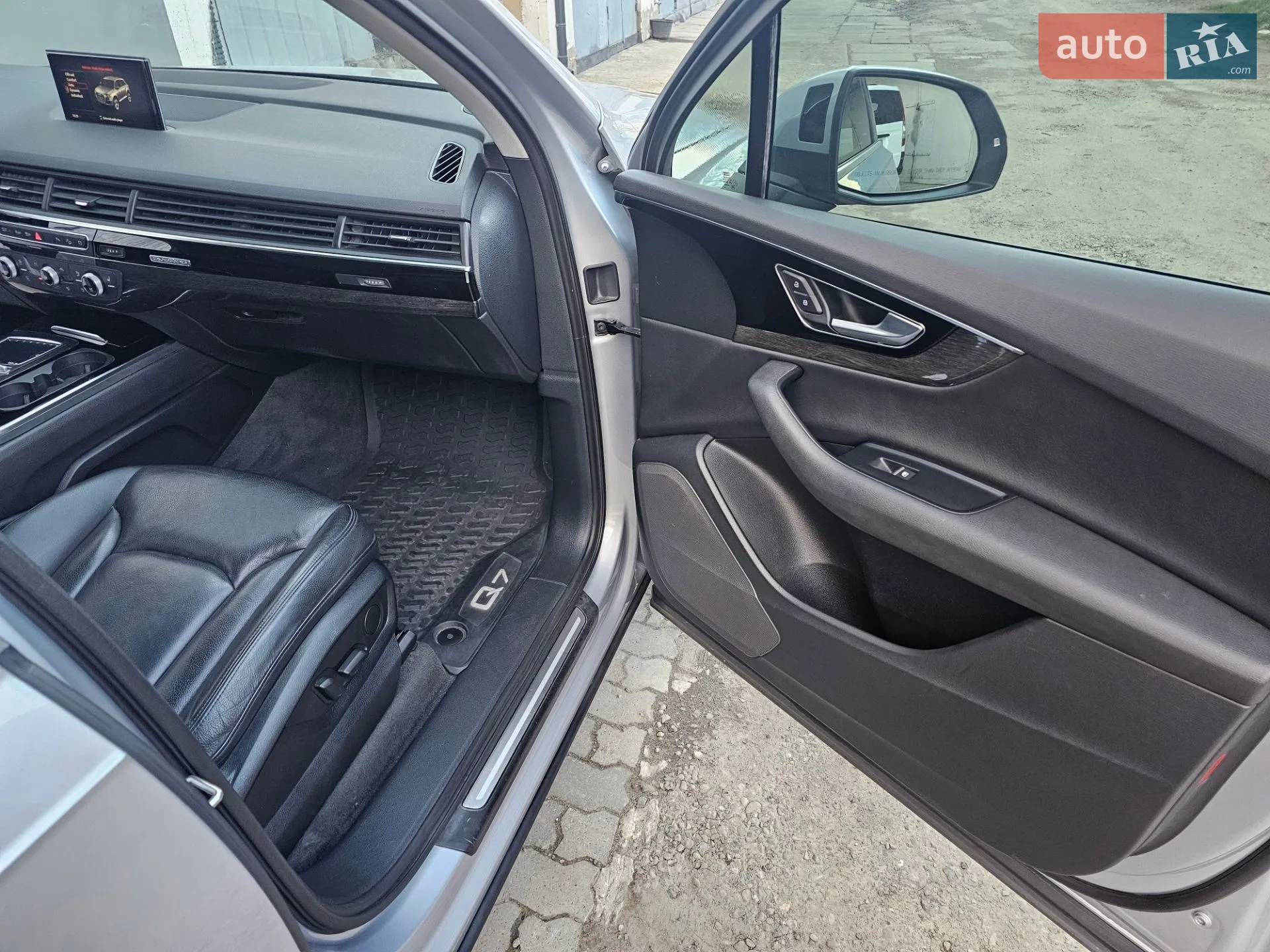 2019 Audi Q7 - мініатюра 21