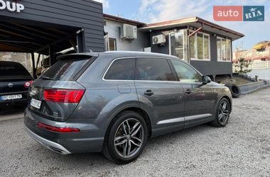 Внедорожник / Кроссовер Audi Q7 2017 в Львове