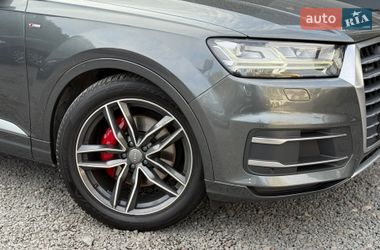 Внедорожник / Кроссовер Audi Q7 2017 в Львове