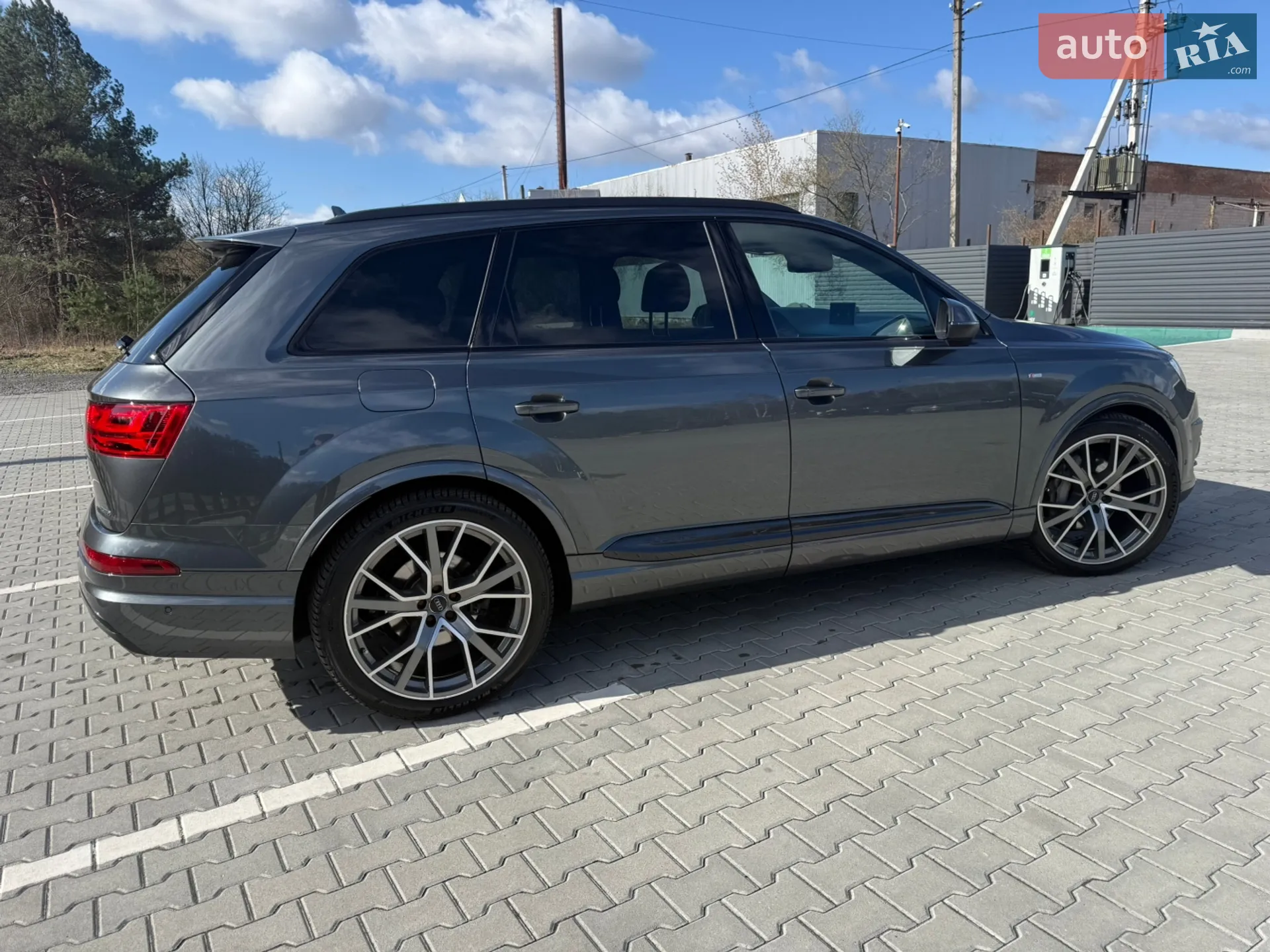 2019 Audi Q7 - мініатюра 26