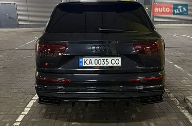 Внедорожник / Кроссовер Audi Q7 2018 в Киеве