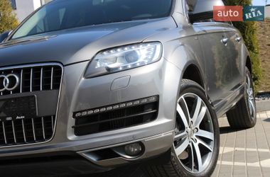 Внедорожник / Кроссовер Audi Q7 2014 в Здолбунове