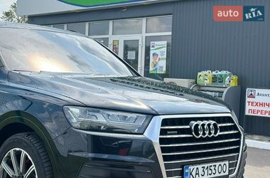 Внедорожник / Кроссовер Audi Q7 2016 в Киеве