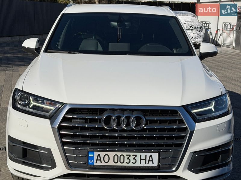 2017 Audi Q7, VIN WAUZZZ4M1HD043777:plate — фото 1 (autoria)
