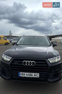 Позашляховик / Кросовер Audi Q7 2016 в Одесі