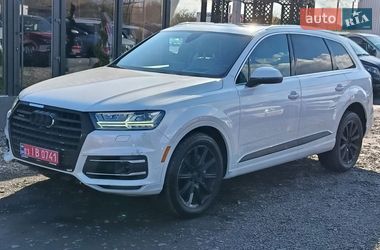 Позашляховик / Кросовер Audi Q7 2016 в Луцьку