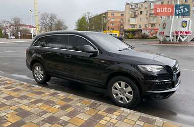 Внедорожник / Кроссовер Audi Q7 2010 в Измаиле