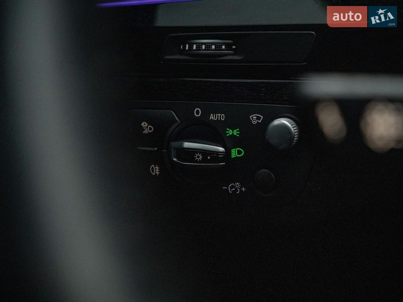 Внедорожник / Кроссовер Audi Q7 2017 в Черновцах