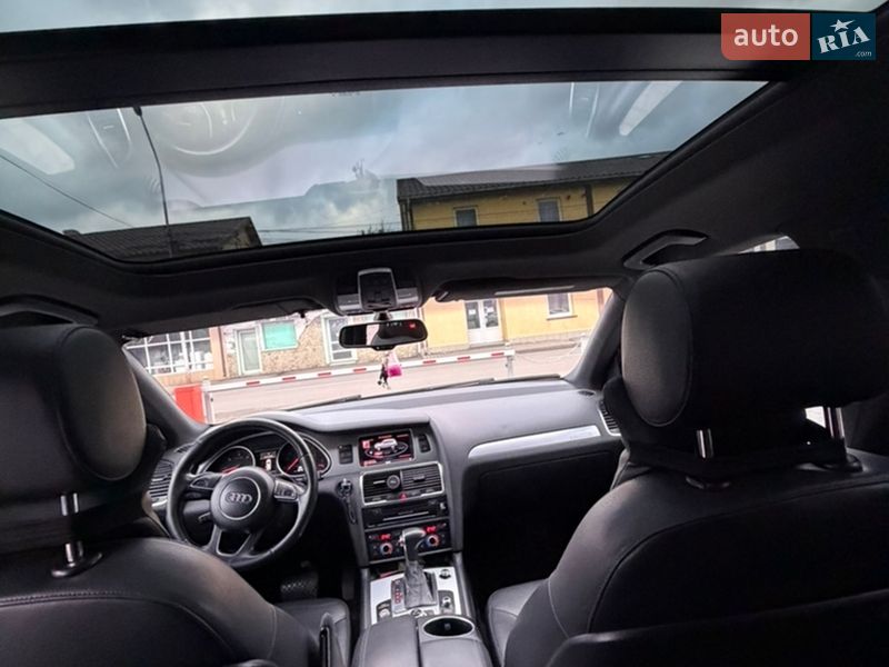 Позашляховик / Кросовер Audi Q7 2013 в Сторожинці