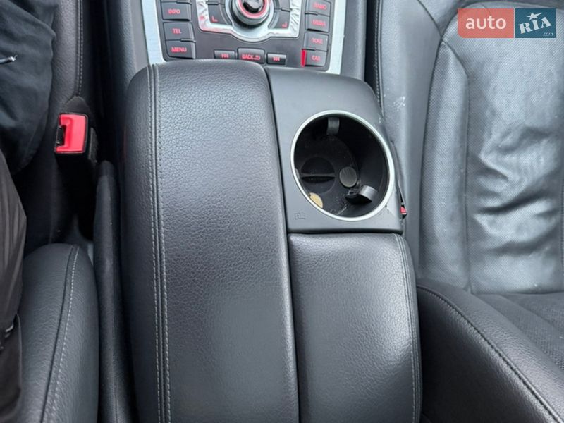 Позашляховик / Кросовер Audi Q7 2013 в Сторожинці