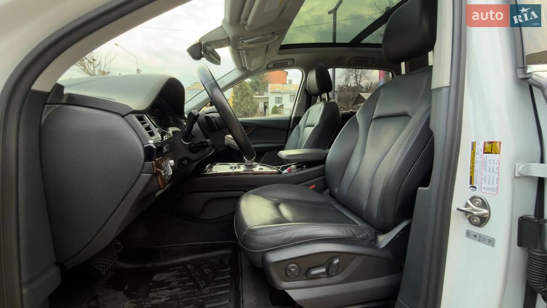 2017 Audi Q7 - мініатюра 13