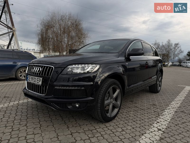 Позашляховик / Кросовер Audi Q7 2015 в Чернівцях
