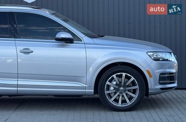 Внедорожник / Кроссовер Audi Q7 2017 в Мукачево