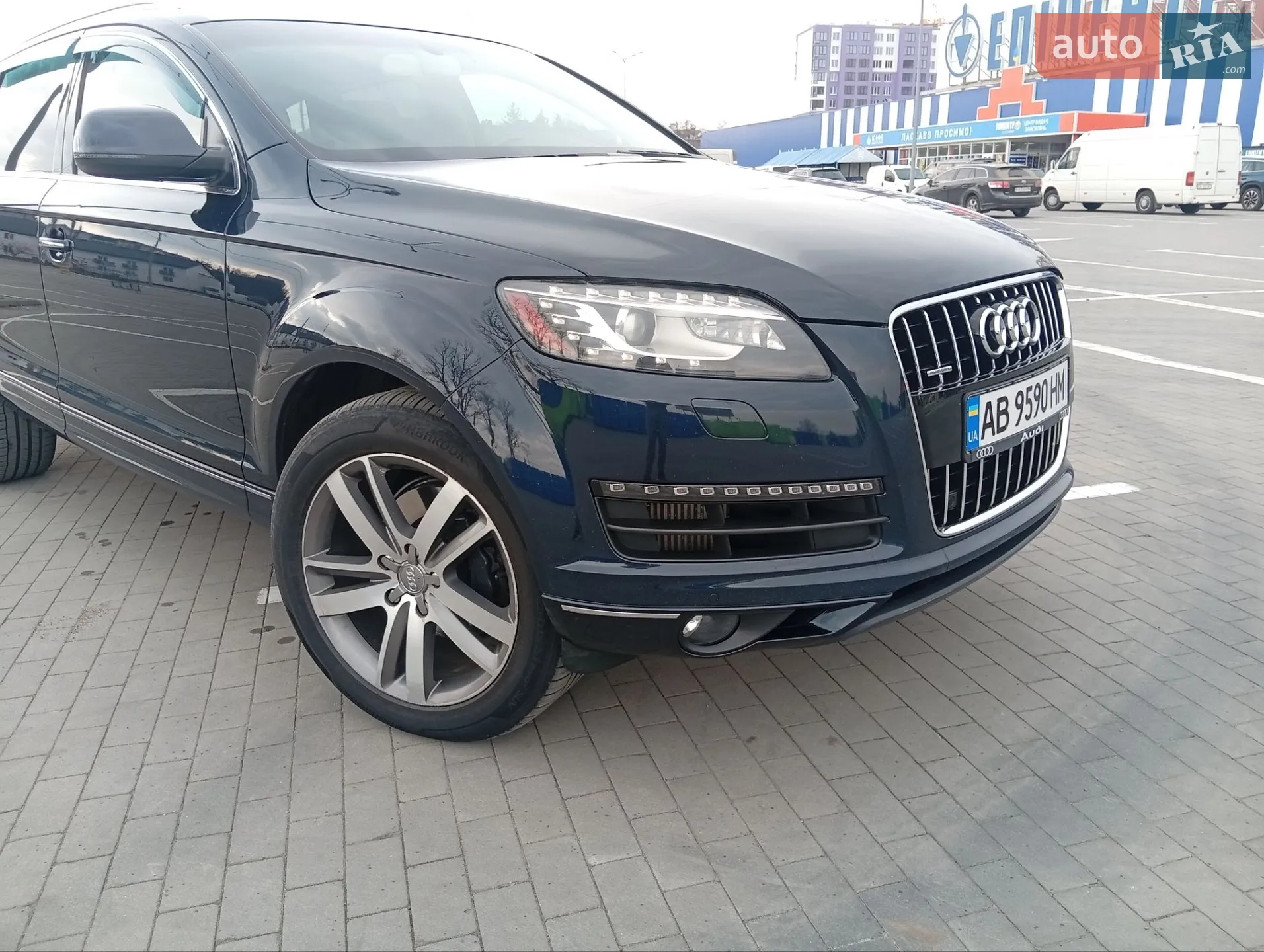 2012 Audi Q7 - мініатюра 10