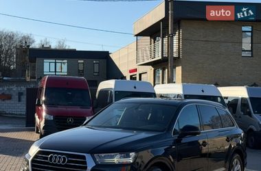 Внедорожник / Кроссовер Audi Q7 2017 в Ровно