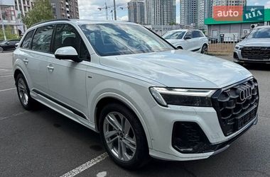 Внедорожник / Кроссовер Audi Q7 2025 в Киеве