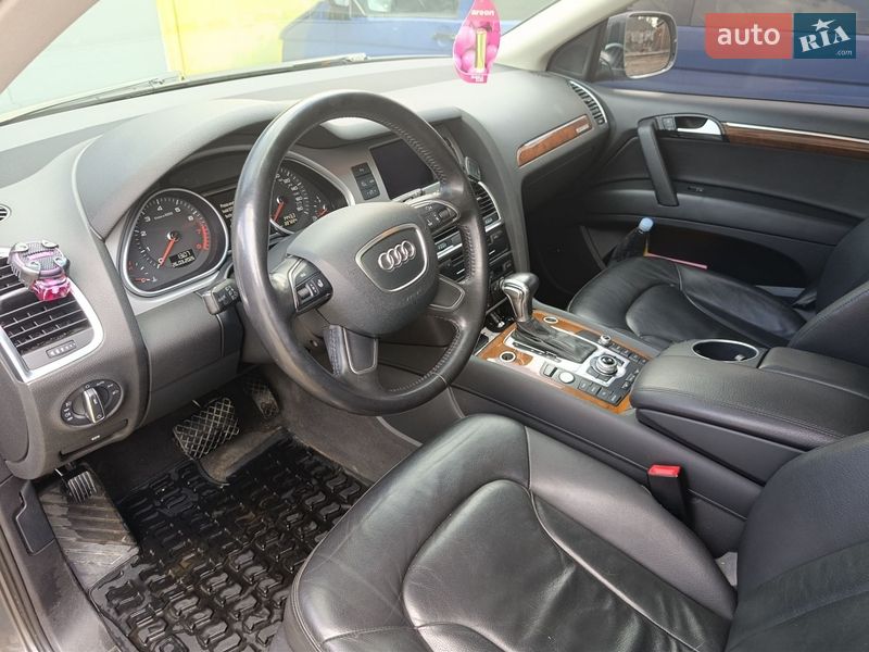 Позашляховик / Кросовер Audi Q7 2013 в Василькові